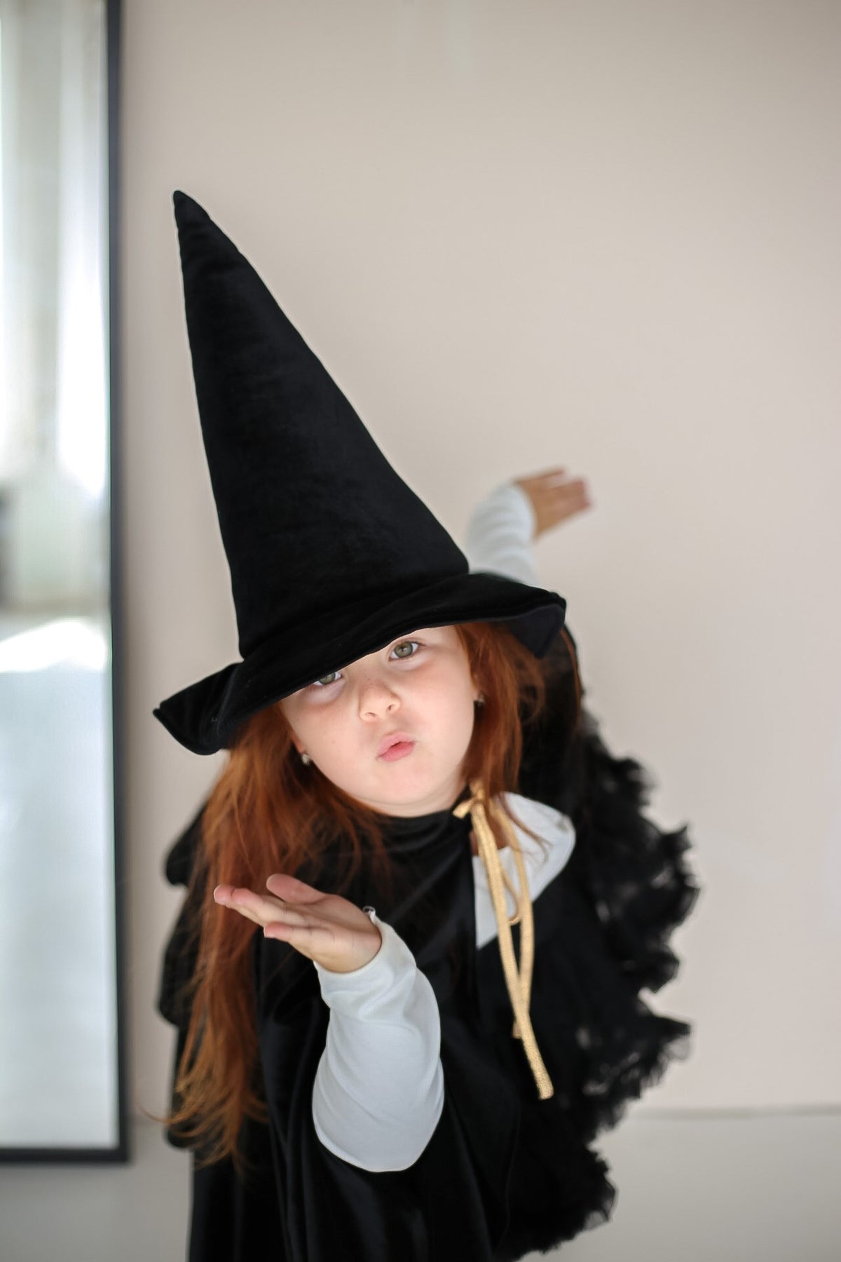 Magic Cape Costume - Black Riding Hood